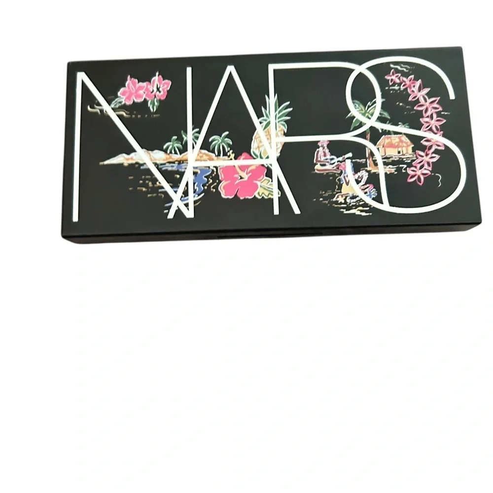 New in box NARS Motu Tapu Face Palette trio limited edition